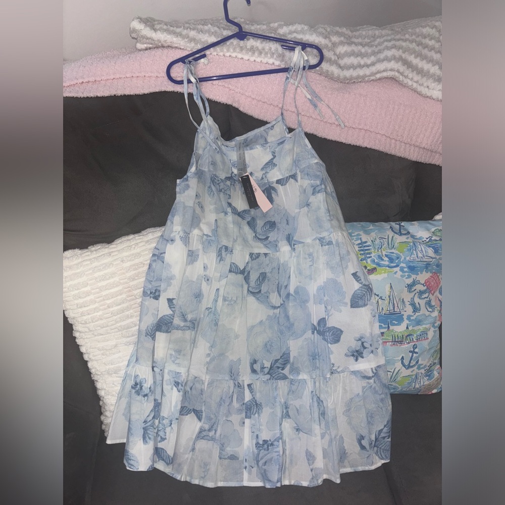 NWT Victoria Secret Cover Up